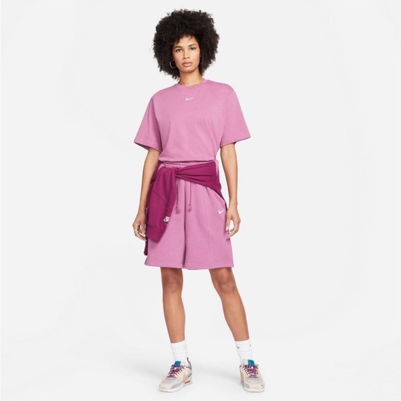 Nike Essential Fleece High Rise Shorts Small - Picture 2 of 11